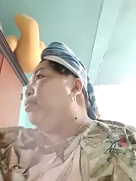 Sweet fatty18 online show from 02/18/25, 04:48