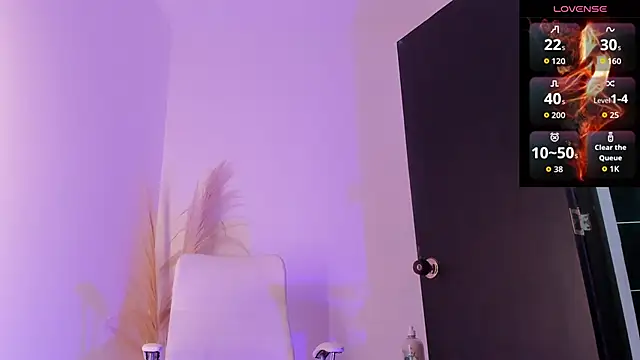 Maite Smith  online show from 11/05/25, 12:27