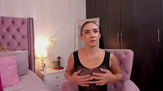 natashaleightt online show from 02/14/26, 01:57