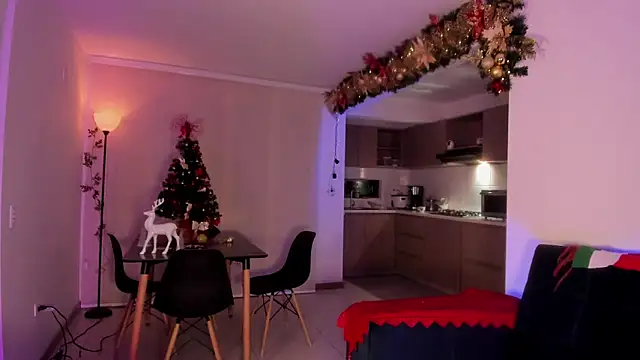 ScarletThompsonx online show from 12/20/25, 05:58