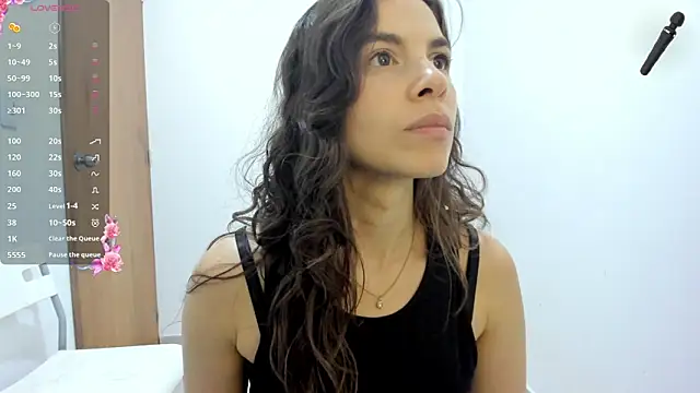 jessyegoldenn online show from 04/11/26, 09:19