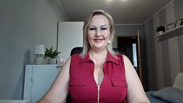 DianaLive online show from 07/27/26, 06:20