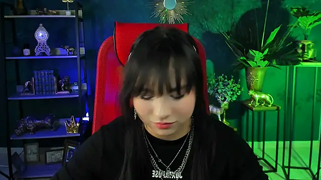 HanaWise online show from 03/04/25, 11:19