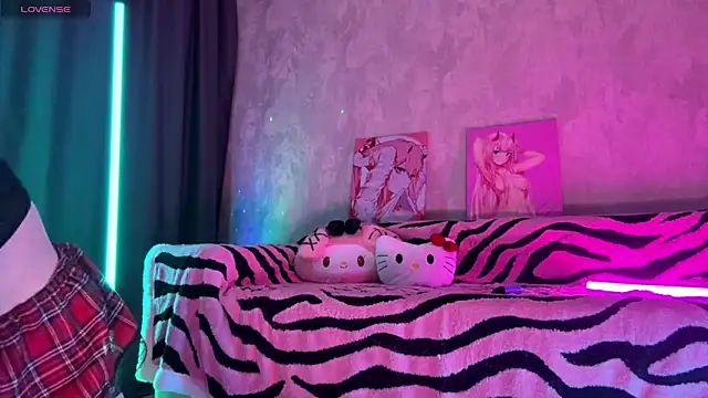 Adele kawaii online show from 03/22/26, 04:21