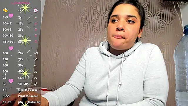 Snapshot of BloodyMaary_ chatting on 03/11/25, 05:57 BloodyMaary online show from 03/11/25, 05:57