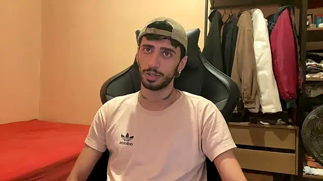 Snapshot of iendriw chatting on 01/10/26, 05:20 iendriw online show from 01/10/26, 05:20