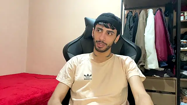 Snapshot of iendriw chatting on 01/14/26, 04:40 iendriw online show from 01/14/26, 04:40