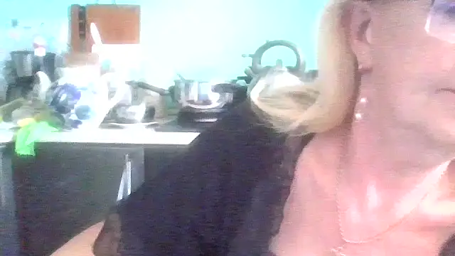 Heidi-Helga online show from 09/10/25, 06:24