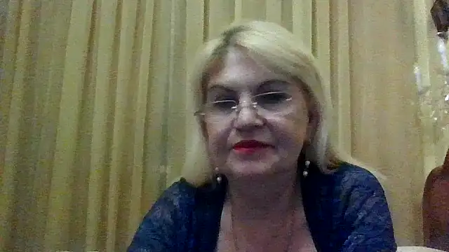 Snapshot of Heidi-Helga chatting on 11/05/25, 05:24 Heidi-Helga online show from 11/05/25, 05:24