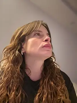 gynna kimera online show from 04/27/26, 01:14