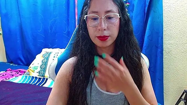 Gia leinn online show from 05/16/26, 07:34