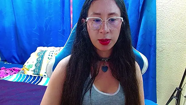 Gia leinn online show from 05/16/26, 08:07