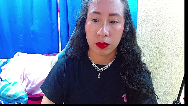 Snapshot of Gia_leinn chatting on 07/14/26, 02:34 Gia leinn online show from 07/14/26, 02:34
