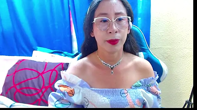 Snapshot of Gia_leinn chatting on 07/21/26, 08:00 Gia leinn online show from 07/21/26, 08:00