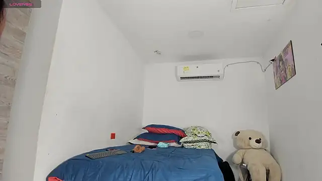 flor herrera01 online show from 02/14/26, 08:05