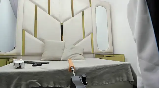 Snapshot of Kendall_6669 chatting on 02/27/25, 12:45 Kendall 6669 online show from 02/27/25, 12:45