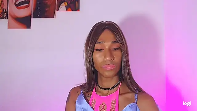 red veltet online show from 09/15/25, 05:24