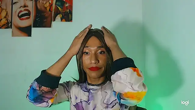 red veltet online show from 10/18/25, 09:26