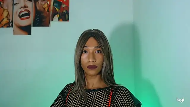 red veltet online show from 10/25/25, 05:59