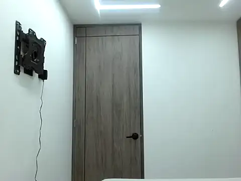  luna 777 online show from 04/21/26, 01:18