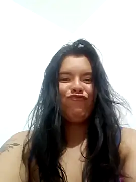 Snapshot of krolay16 chatting on 02/27/25, 11:15 krolay16 online show from 02/27/25, 11:15