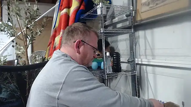 Randomoldguy615 online show from 03/03/25, 12:26