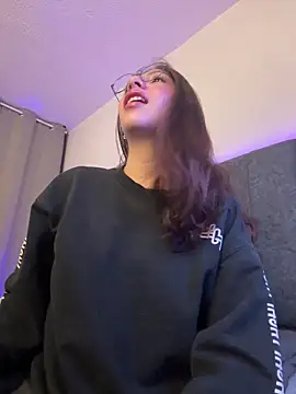 Dirty-Bunnyyy online show from 02/19/26, 03:13