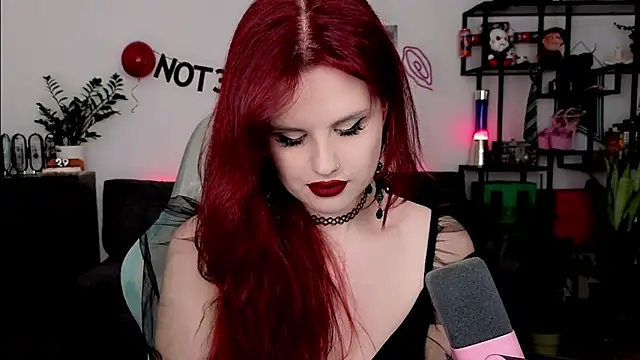 Della Ideal online show from 03/03/26, 06:36