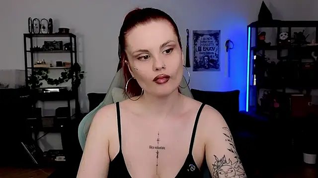 Della Ideal online show from 07/08/26, 05:28