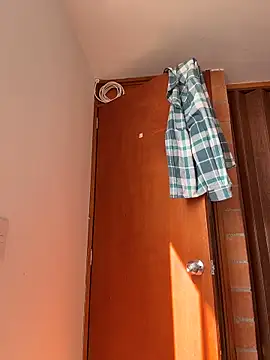 Soy Sara7 online show from 12/17/25, 02:12