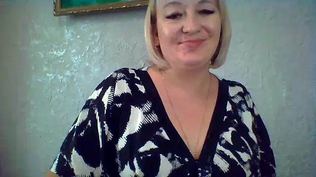 Snapshot of ArielXLoveresss chatting on 10/30/25, 11:11 ArielXLoveresss online show from 10/30/25, 11:11