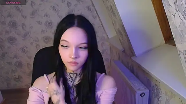 mefwhore online show from 03/14/25, 06:07