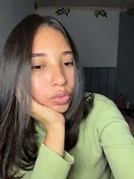 kylieWest7 online show from 02/25/26, 08:02