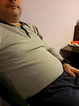 mafylica online show from 02/23/25, 04:57