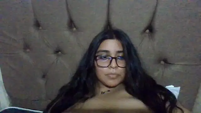 virginbrunette99 online show from 03/20/25, 11:12