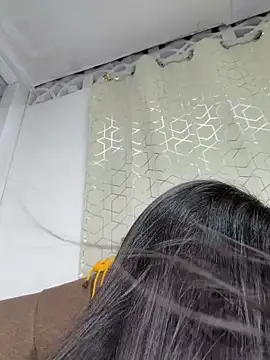 virginbrunette99 online show from 04/04/26, 05:49