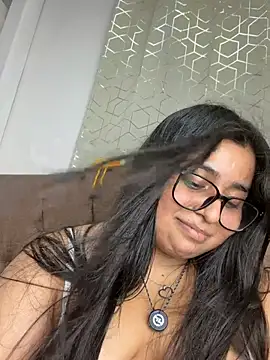 virginbrunette99 online show from 06/29/26, 07:25