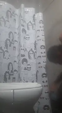 Snapshot of Pikao7 chatting on 03/21/25, 11:22 Pikao7 online show from 03/21/25, 11:22