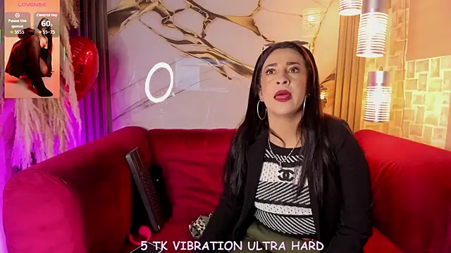 Bella williamss  online show from 10/15/25, 07:58