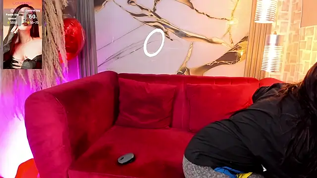 Bella williamss  online show from 11/01/25, 09:17