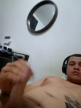 comcoroas online show from 05/01/26, 12:15