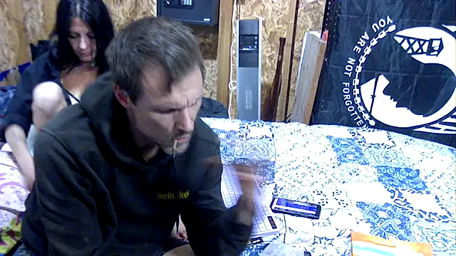 SillyRabbitz online show from 11/09/25, 06:44