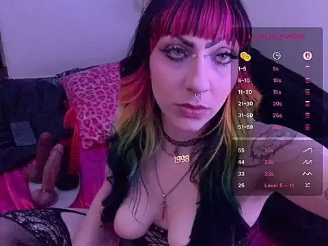 Snapshot of ChrryFoxx chatting on 06/04/26, 11:38 ChrryFoxx online show from 06/04/26, 11:38