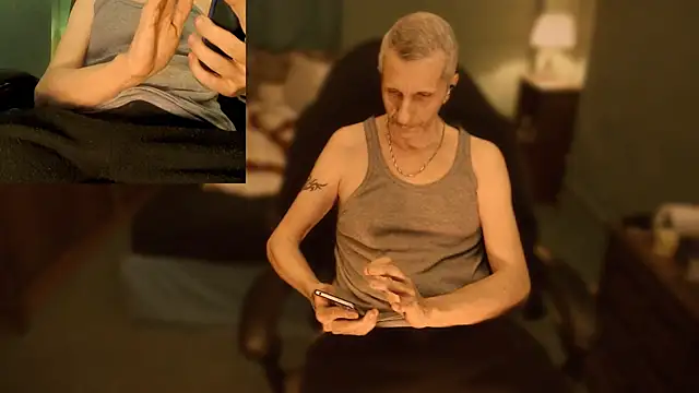 maxdaddy690 online show from 12/27/24, 08:18