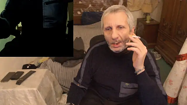 maxdaddy690 online show from 12/03/25, 09:46