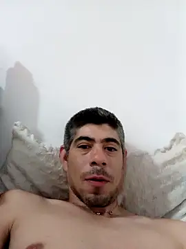 Snapshot of atosved chatting on 12/05/25, 11:19 atosved online show from 12/05/25, 11:19