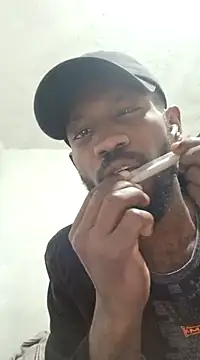 aventuraparatiM o r e online show from 03/05/25, 09:48