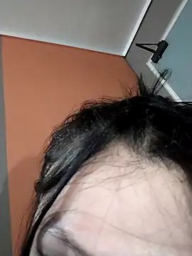 gothicmagiccatgirl online show from 10/21/25, 09:37