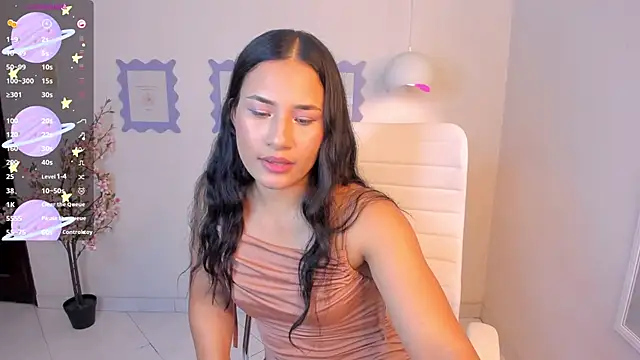 emily kim online show from 03/11/25, 05:05