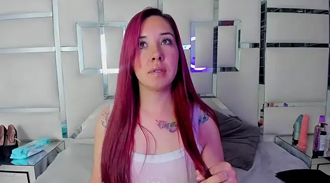 Snapshot of Celeste_X chatting on 03/01/25, 06:46 Celeste X online show from 03/01/25, 06:46